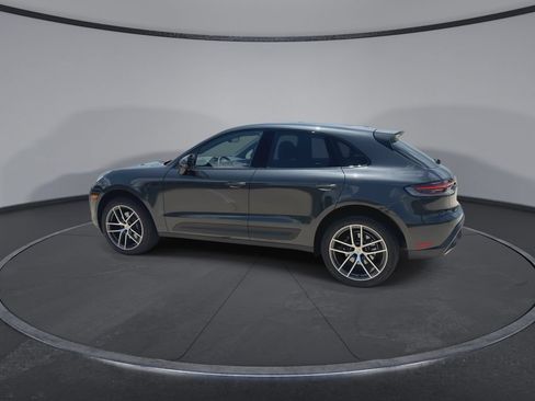 Used 2025 Porsche Macan AWD/4WD image 6