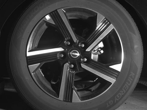 Used 2025 Nissan Sentra SV image 14