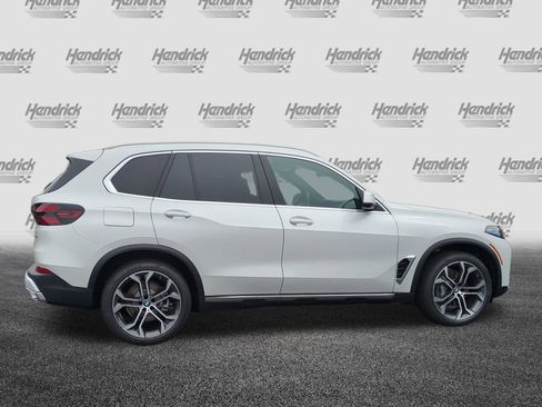 New 2026 BMW X5 xDrive40i image 9