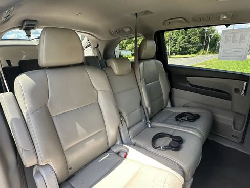 Used 2015 Honda Odyssey EX-L image 32