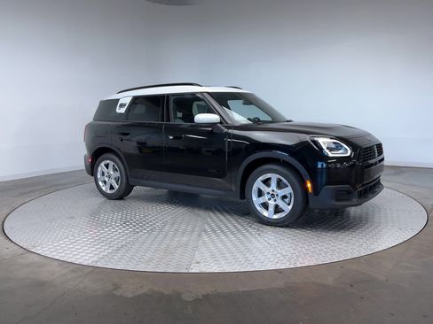 New 2026 MINI Cooper Countryman S w/ Comfort Package Max AWD/4WD image 4