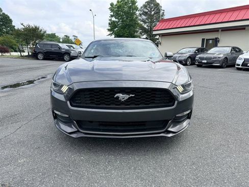 Used 2017 Ford Mustang Coupe RWD image 2
