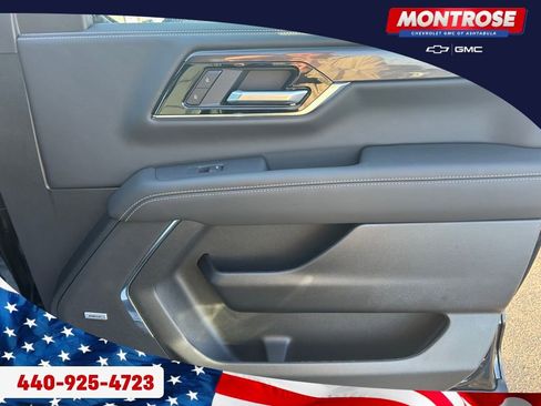 New 2026 GMC Yukon XL Elevation image 30