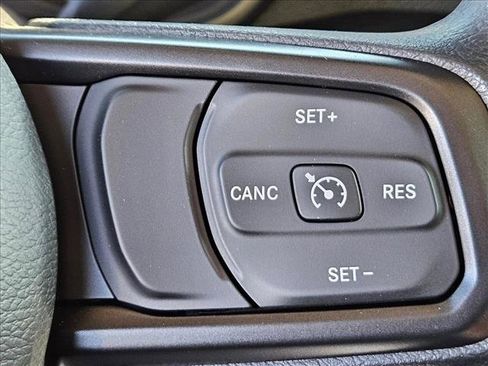 Used 2026 Jeep Wrangler Unlimited Sport AWD/4WD image 17