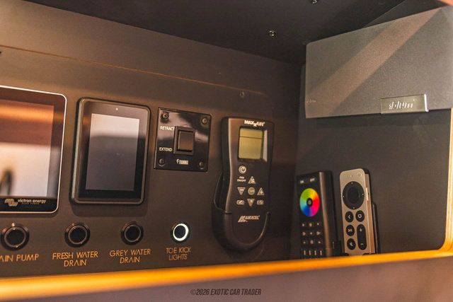 Used 2024 Mercedes-Benz Sprinter 2500 image 30