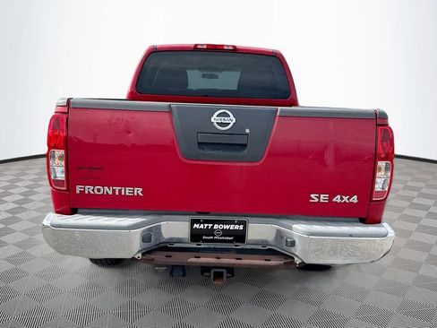 Used 2010 Nissan Frontier SE AWD/4WD image 6