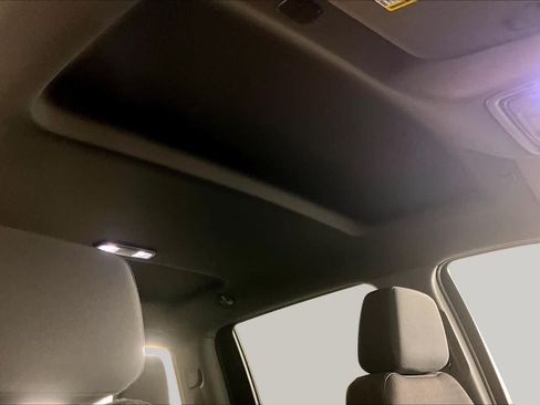 Used 2023 Chevrolet Silverado 1500 Custom RWD image 14