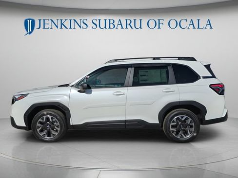 Used 2026 Subaru Forester Premium AWD/4WD image 6