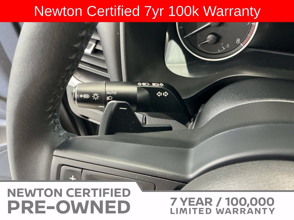 Used 2024 Nissan Rogue SV w/ SV Premium Package FWD image 32