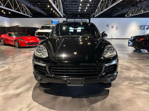 Used 2018 Porsche Cayenne AWD/4WD image 8