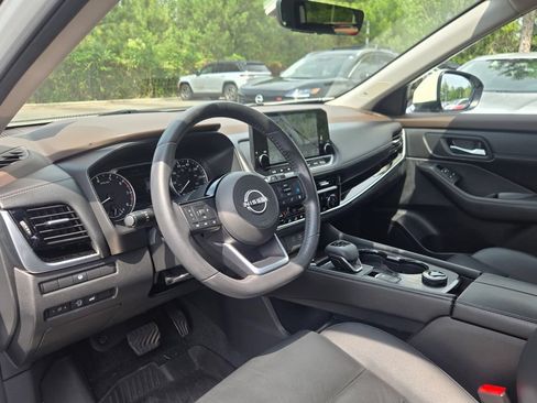 Used 2023 Nissan Rogue SL w/ SL Premium Package AWD/4WD image 11