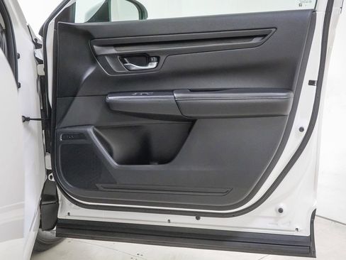 Certified 2025 Honda CR-V EX image 35