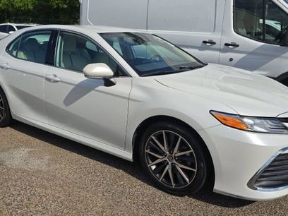 Used 2022 Toyota Camry XLE