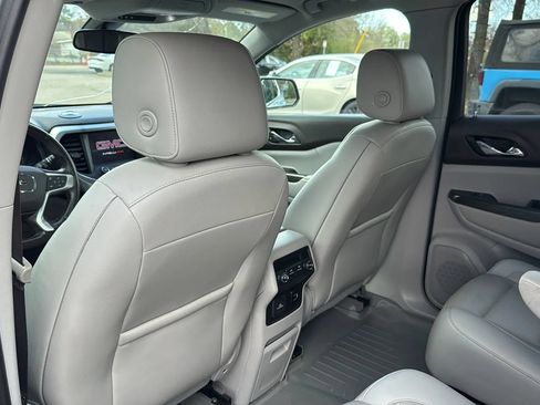 Used 2018 GMC Acadia SLT AWD/4WD image 18