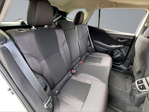 Certified 2025 Subaru Outback Premium w/ Popular Package #1A image 28