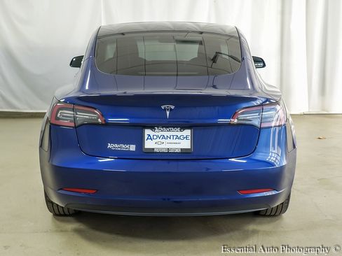 Used 2023 Tesla Model 3 Standard Range image 6