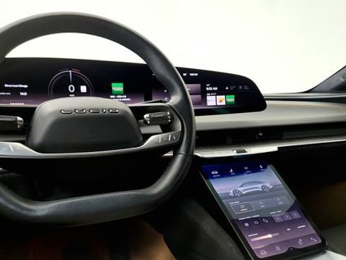 Used 2024 Lucid Air Touring AWD/4WD image 46