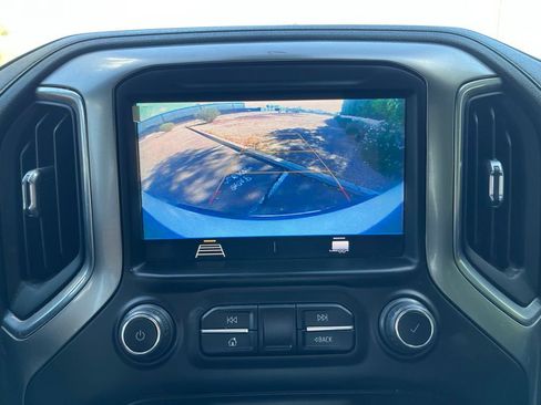 Used 2022 Chevrolet Silverado 2500 LT w/ Convenience Package image 34