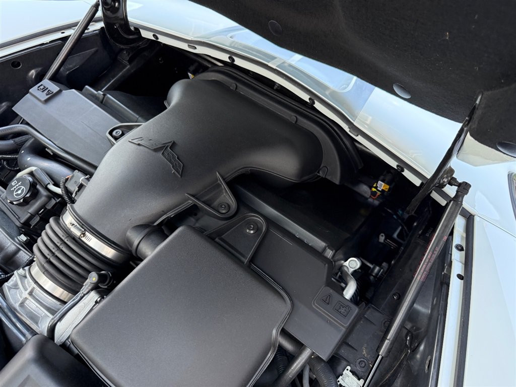 Used 2013 Chevrolet Corvette Grand Sport w/ 4LT Preferred Equipment Group RWD image 64