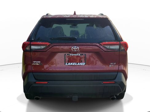Certified 2025 Toyota RAV4 XLE w/ Convenience Package image 6