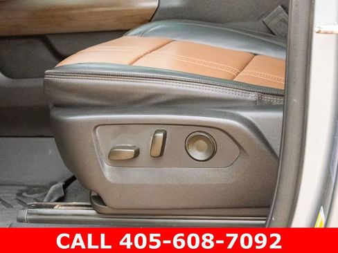Used 2024 Chevrolet Silverado 2500 High Country w/ High Country Premium Package AWD/4WD image 31