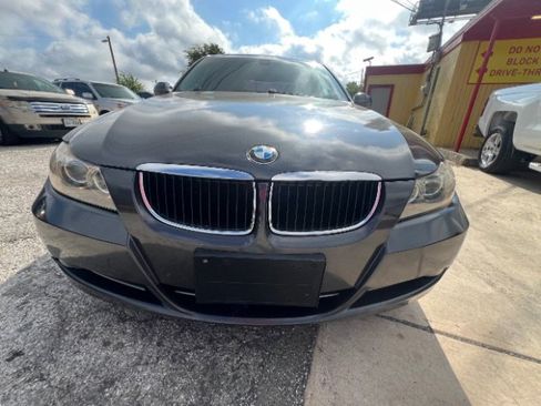 Used 2008 BMW 328i Sedan RWD image 2