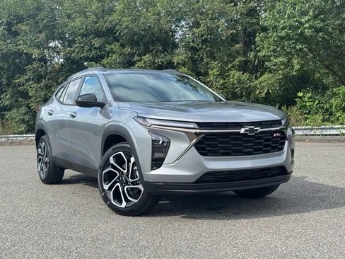 New 2026 Chevrolet Trax RS w/ Driver Confidence Package FWD image 1