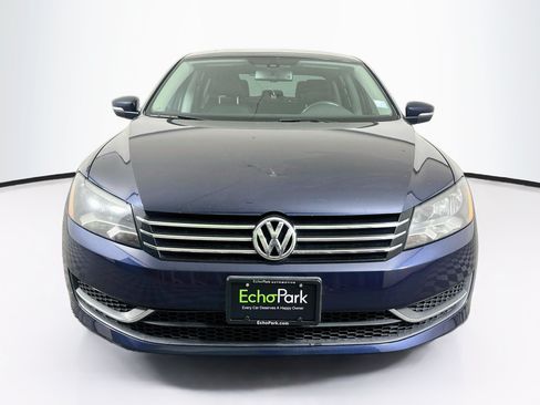 Used 2014 Volkswagen Passat 1.8T SE FWD image 2