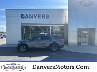 Certified 2023 Ford Explorer XLT w/ Equipment Group 202A