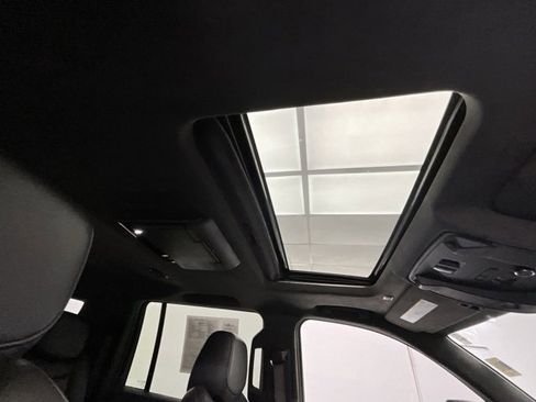 Used 2020 Cadillac Escalade ESV Platinum image 7