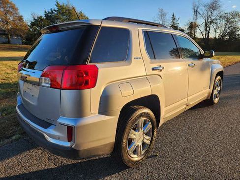 Used 2016 GMC Terrain SLE w/ Technology Package image 6