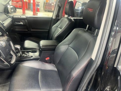 Certified 2017 Toyota 4Runner TRD Off-Road Premium image 36