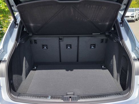 Used 2026 Porsche Macan image 29