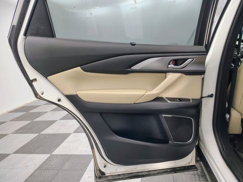 Used 2017 MAZDA CX-9 Grand Touring image 11