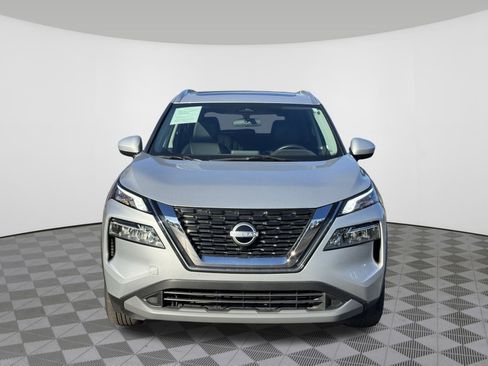 Used 2023 Nissan Rogue SV w/ SV Premium B Package image 14