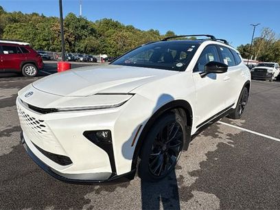 New 2025 Toyota Crown Signia