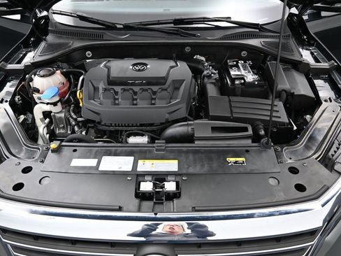 Used 2022 Volkswagen Passat 2.0T image 37