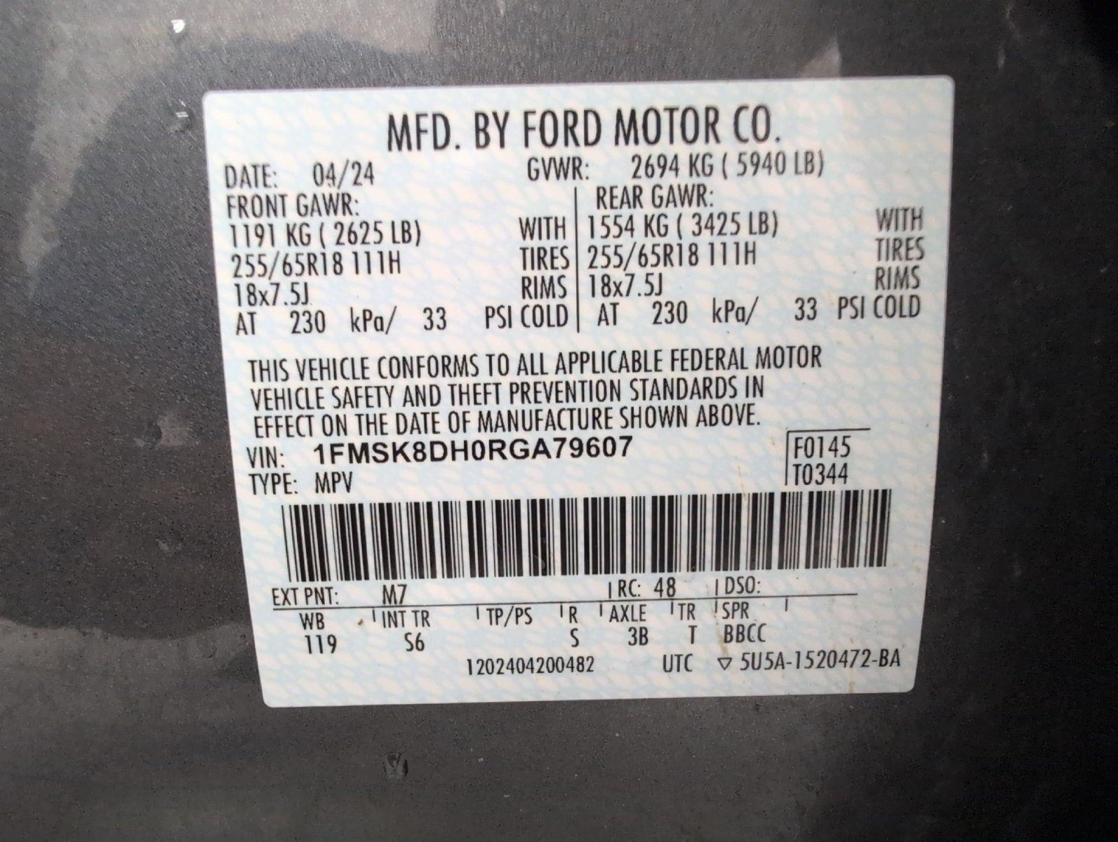 Used 2024 Ford Explorer XLT w/ Equipment Group 202A AWD/4WD image 57