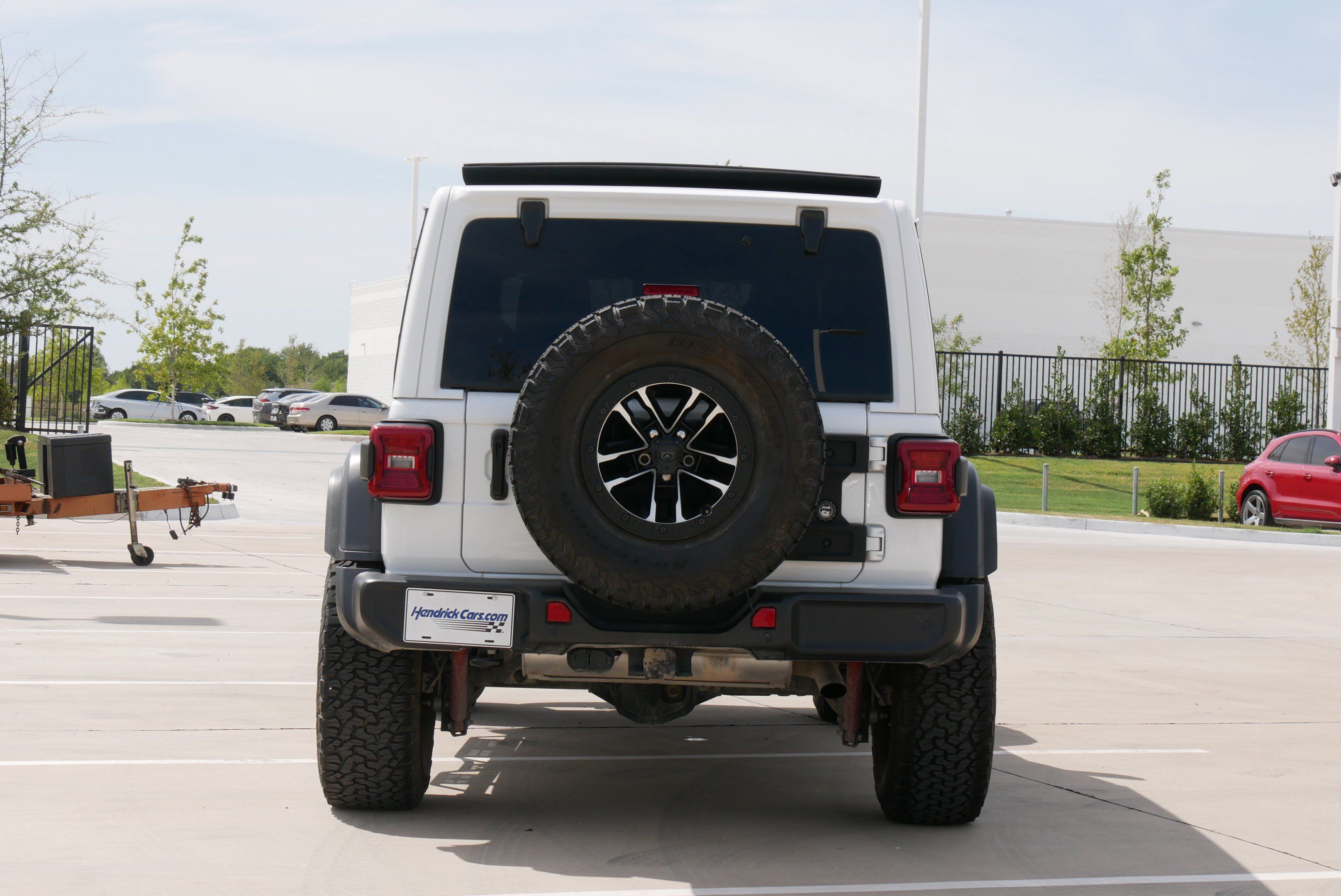 Used 2024 Jeep Wrangler Unlimited Sport AWD/4WD image 8