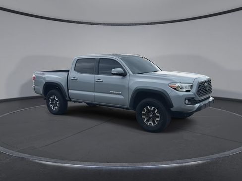 Used 2021 Toyota Tacoma TRD Off-Road RWD image 2
