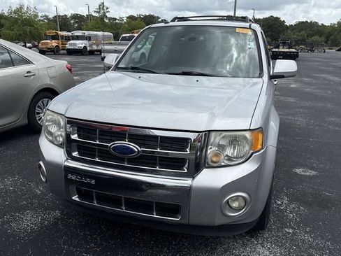 Used 2012 Ford Escape Limited FWD image 3