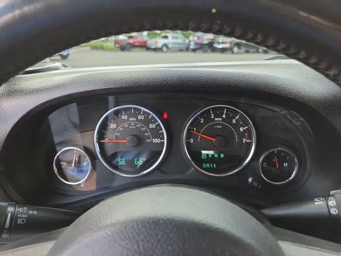 Used 2016 Jeep Wrangler Unlimited Sport w/ Quick Order Package 24S AWD/4WD image 26