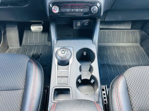 Used 2024 Ford Escape ST-Line w/ Tech Pack #1 AWD/4WD image 26