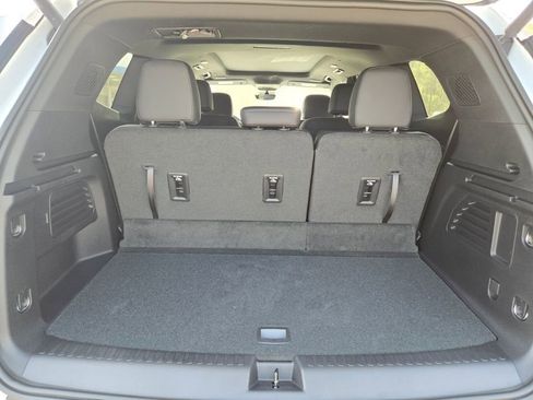 New 2026 GMC Acadia Elevation w/ Elevation Premium Package image 8