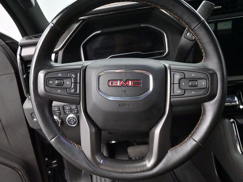 Used 2024 GMC Sierra 2500 AT4 w/ AT4 Premium Plus Package AWD/4WD image 17