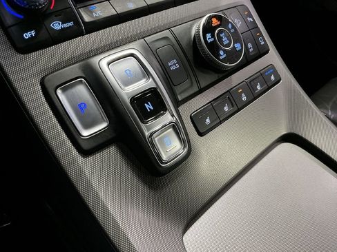 Used 2022 Hyundai Palisade Limited image 23