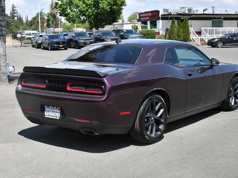 Used 2022 Dodge Challenger R/T w/ Plus Package RWD image 8