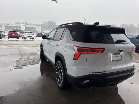 New 2026 Chevrolet Equinox RS w/ Convenience Package III image 8