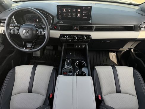 Used 2026 Honda Passport TrailSport Elite image 11