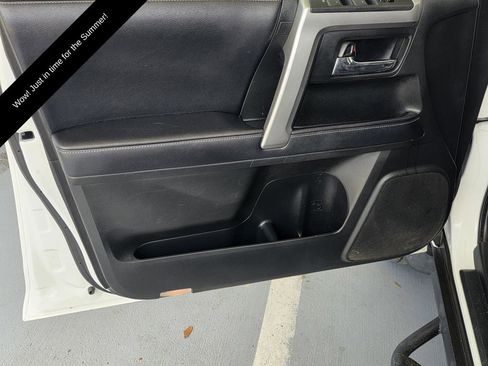 Used 2019 Toyota 4Runner SR5 RWD image 31